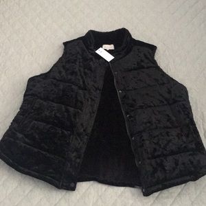 Velvet puffy vest